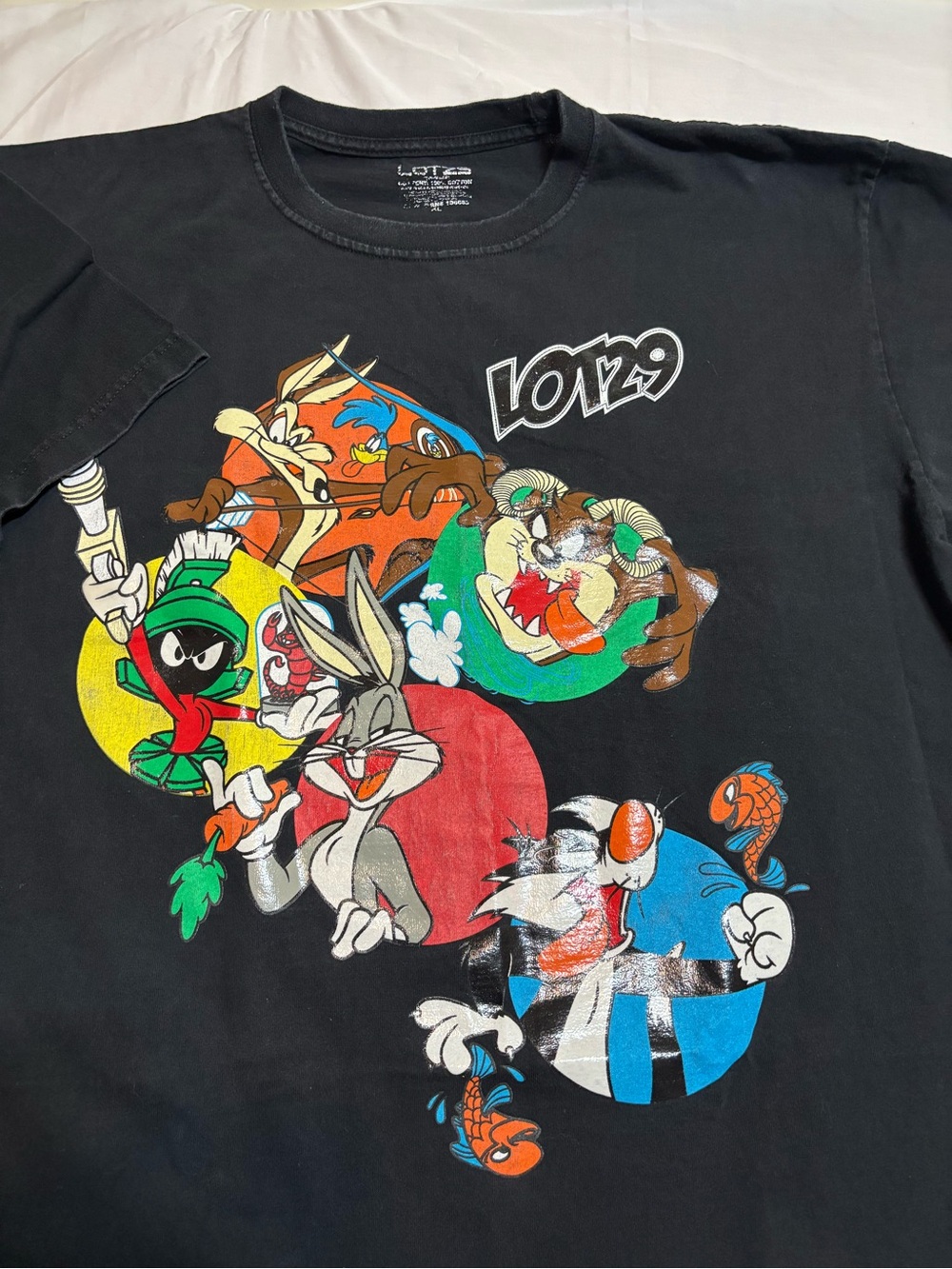 Looney Tunes Graphic Tee - Black Short Sleeve Shirt